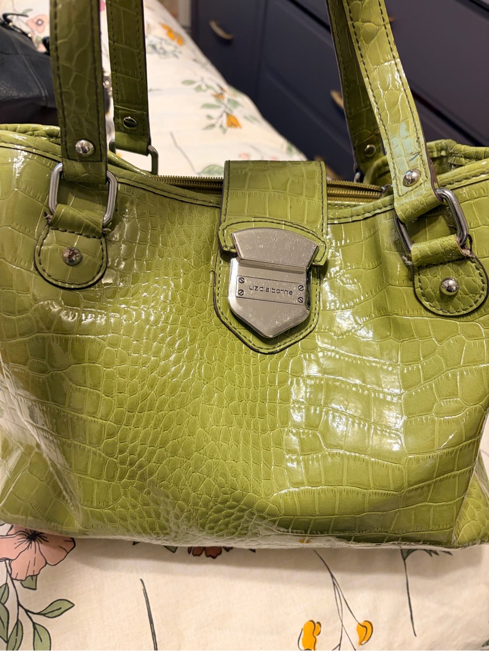 Liz Claiborne Lime Green Croc-Embossed Patent Shoulder Bag